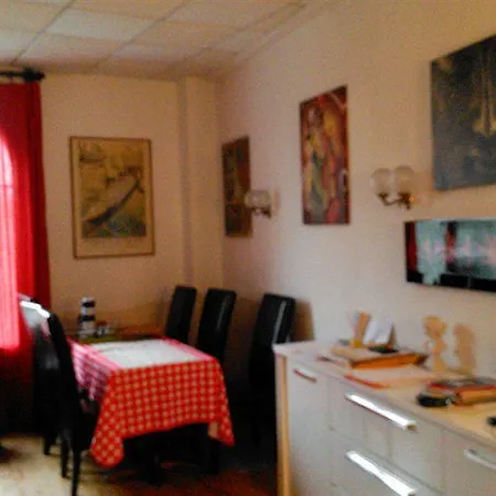 Des Arts Hotel Lourdes