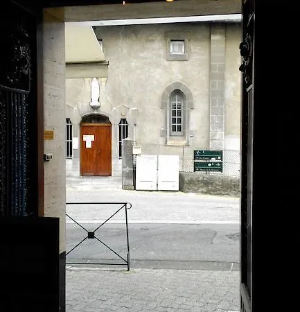 Hotel Des Arts 2*