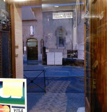 Hotel Des Arts Lourdes
